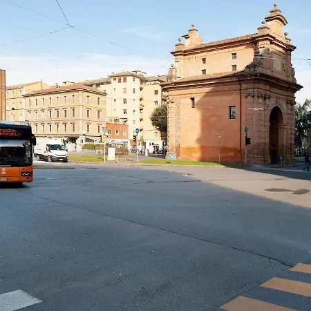 Ur-nest Dolfi * Boloňa