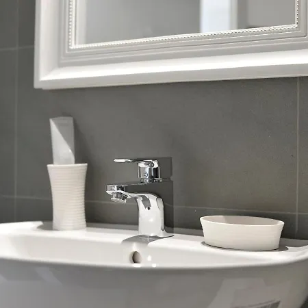 Ur-nest Dolfi * Bolonya